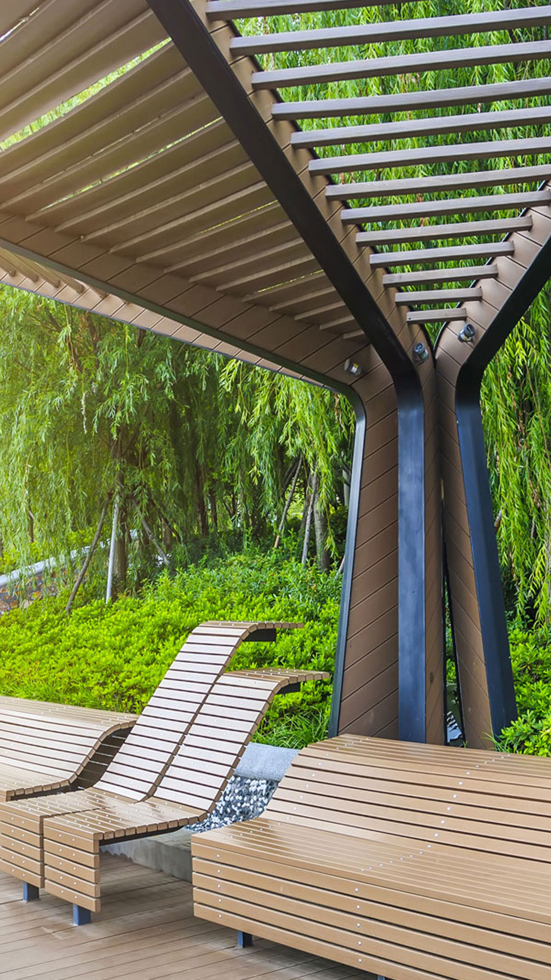 We Bring the Art of Green together with Landscape  We Bring the Art of Green together with Landscape